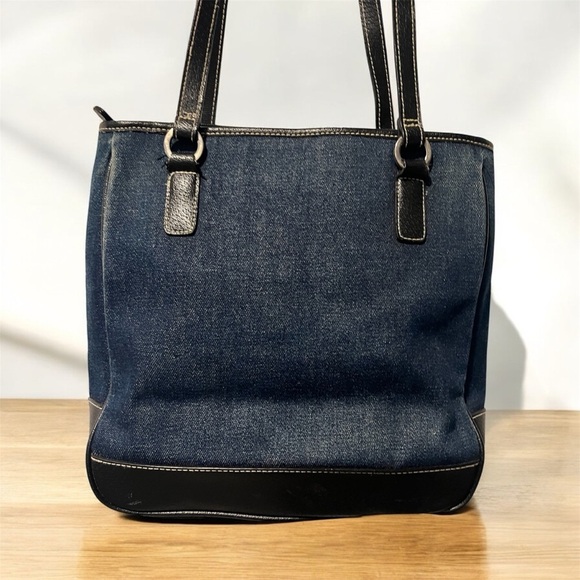 Dark Blue Denim Baguette Bag with Dark Brown Leather Straps – Pre-Owned - Picture 2 of 7